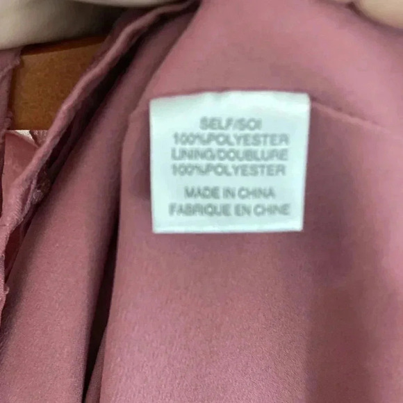 Revolve WAYF Flocked Wrap Dress In Deco Rose Embroidered Size XS - Picture 4 of 6